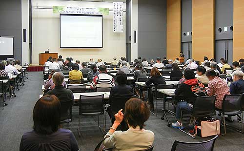 写真：講演会の様子